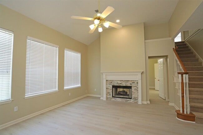 Building Photo - 7534 Orchard Hills Ln