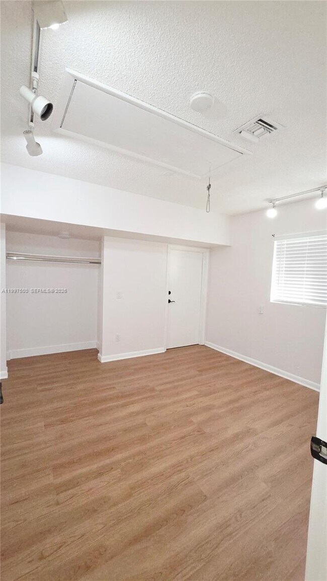 Building Photo - 3247 NW 123rd Ave