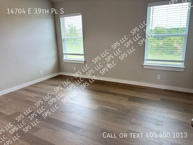 Building Photo - 14704 E 39th Pl S