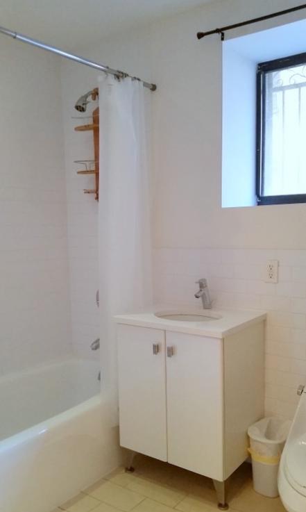 Building Photo - 145 Mulberry Street