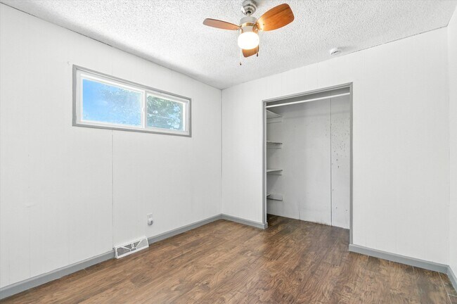 Building Photo - 18077 Martinsville Rd