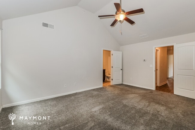 Building Photo - 1950 Old Dogwood