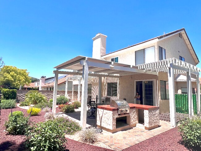 Building Photo - 29028 Hollow Oak Ct