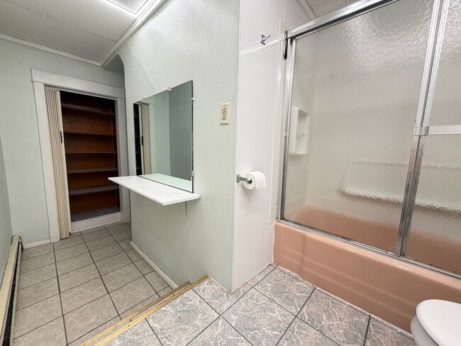 Building Photo - 3 Bedroom Walking Distance from UMD - AVAILABLE AUGUST!