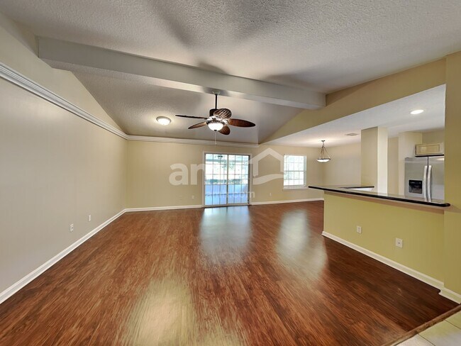 Building Photo - 7757 MacDougall Dr