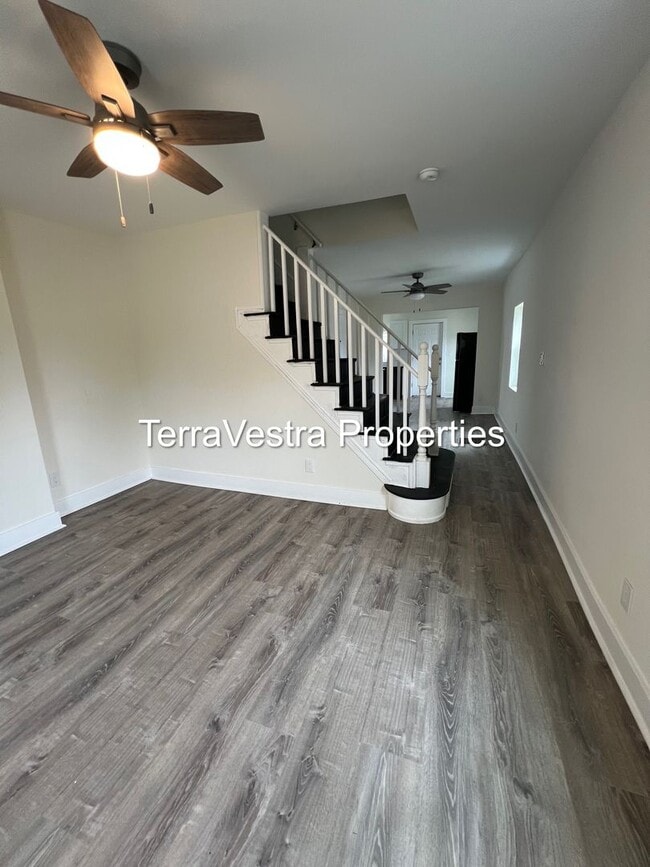 Building Photo - 2 Bed with a bonus room in Bridgeton!