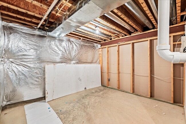 Building Photo - 3 Bed 3 Bath in 55+ Four Seasons Dumfries, VA