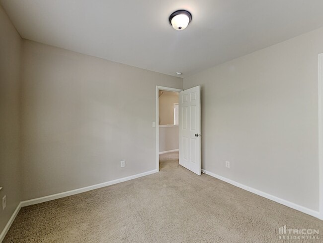 Building Photo - 5428 Henderson Oaks Dr