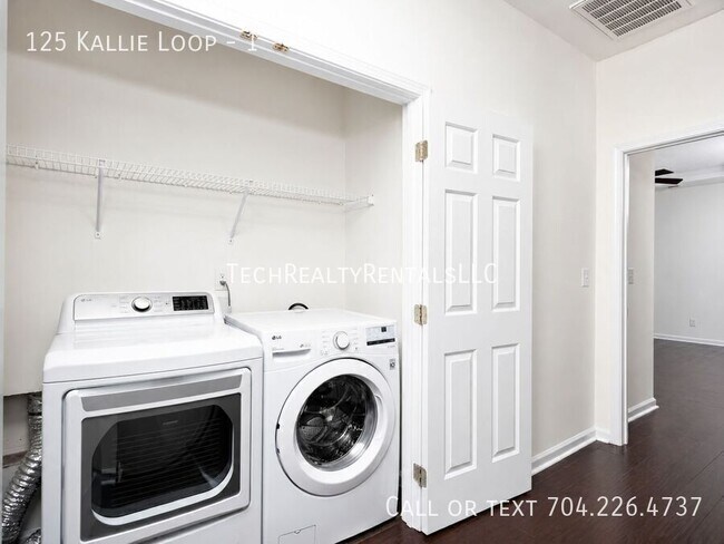 Building Photo - 125 Kallie Loop