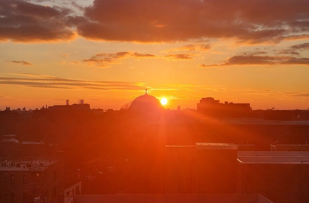 West, sunset view - 607 W Wrightwood Ave