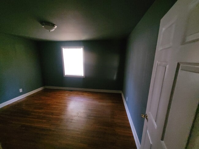 Building Photo - 104 Summerlea Dr