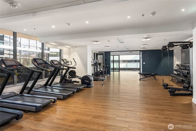 Building Photo - Seattle - Modern 1-Bedroom Condo with Stun...
