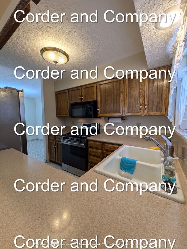 Building Photo - Live your best life in this 3 Bedroom, 2 Bathroom, 2 Car Garage and 1,522 Sq Ft. Home.