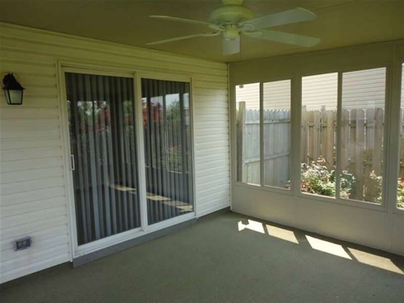 Building Photo - 936 Hathaway Dr