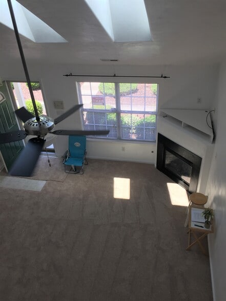 Building Photo - 4609 Olde Stone Way