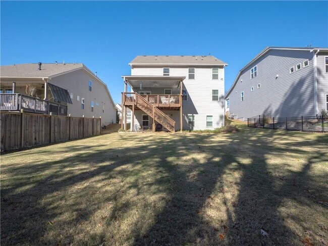 Building Photo - 2720 Canter Meadow Dr