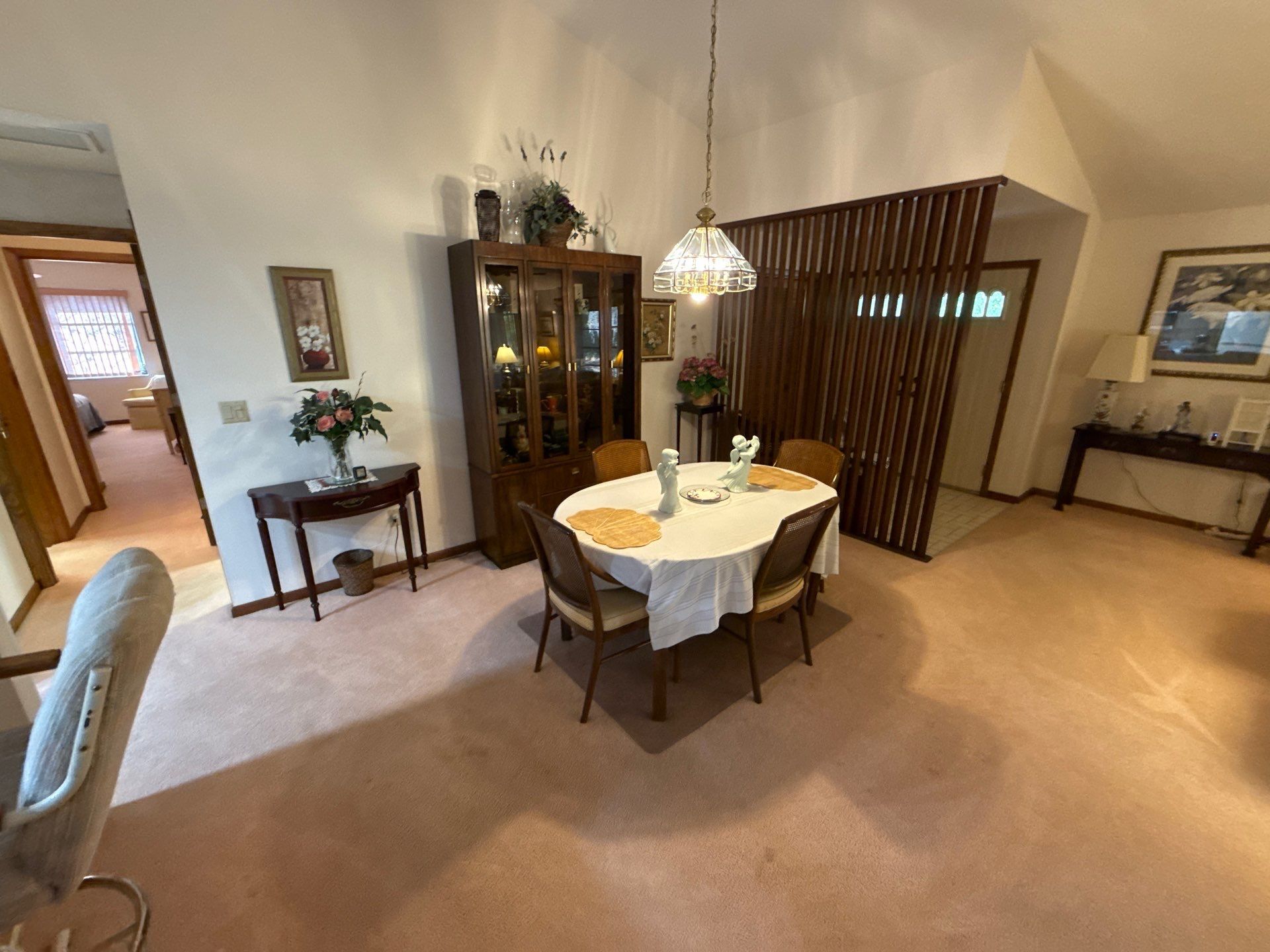 Building Photo - 117 Golfview Dr