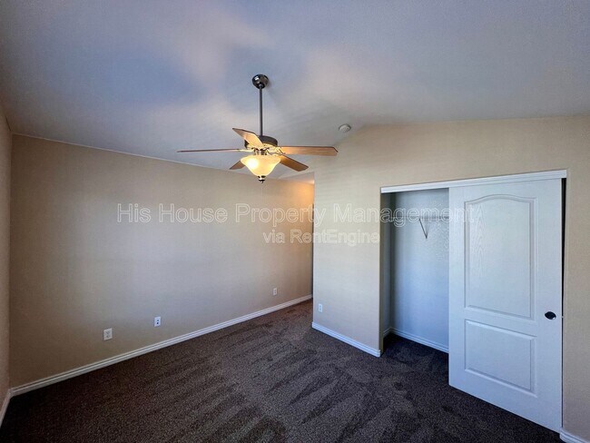 Building Photo - 5551 W 29th St