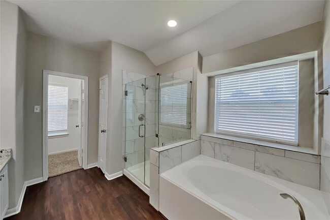 Building Photo - 6307 Briar Cross Ct