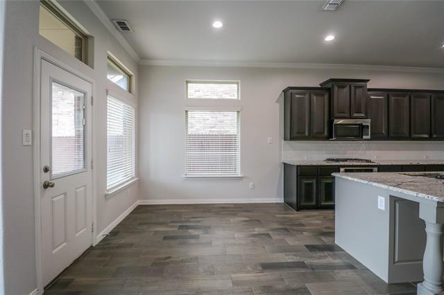 Building Photo - 9909 Tule Lake Rd