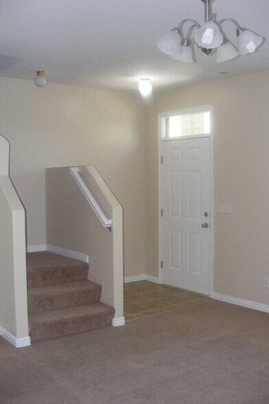 Building Photo - 4581 W Harvest Sun Ln