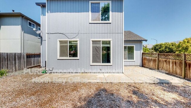 Building Photo - 5 Royal Gorge St