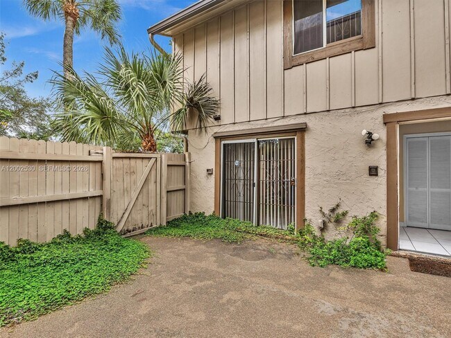 Building Photo - 5710 NW 21st St