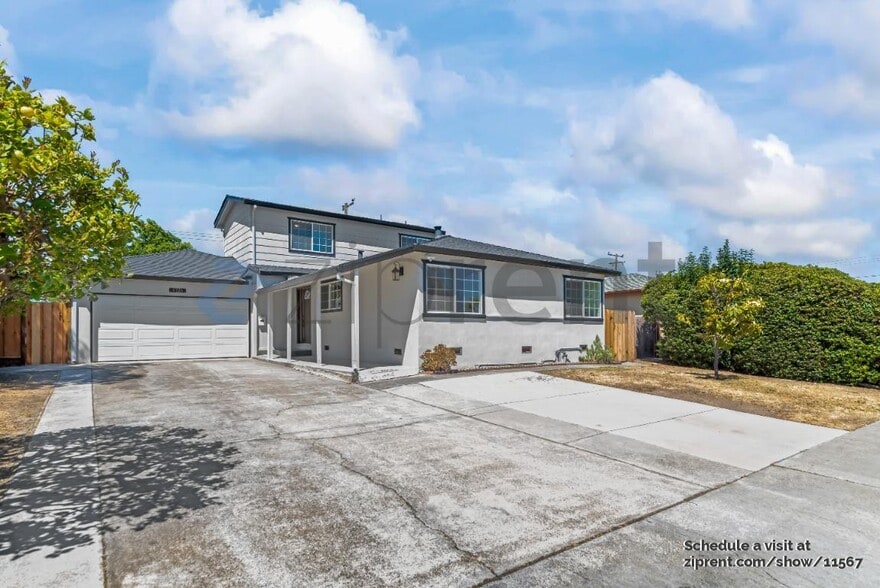 Building Photo - 4726 Armour Dr