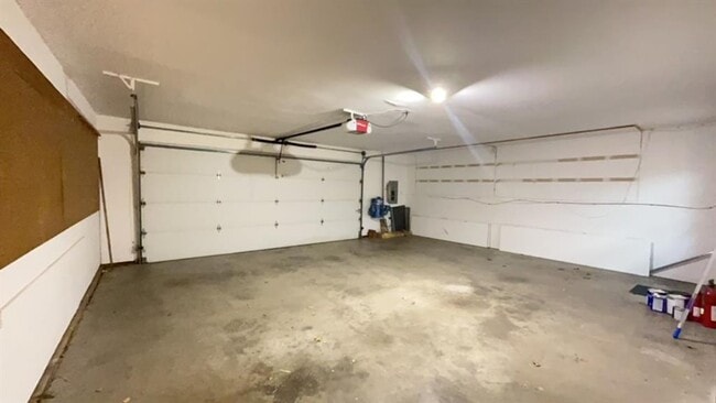 Building Photo - 7800 Old Hickory Ln