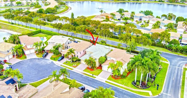 Building Photo - 6453 Paradise Cove