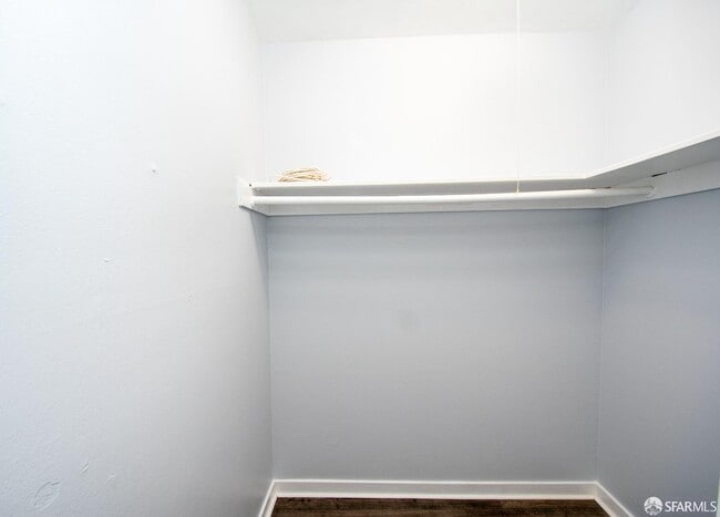 Building Photo - 459 Jersey St