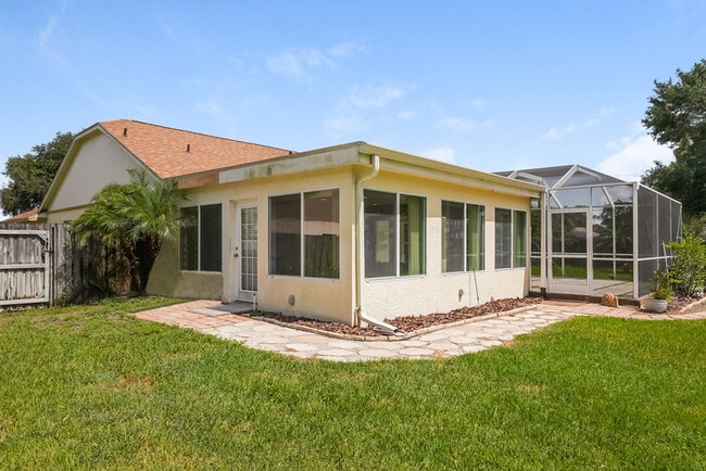 Building Photo - 1601 Bent Pine Way