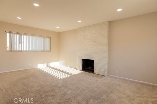 Building Photo - 608 Esplanade