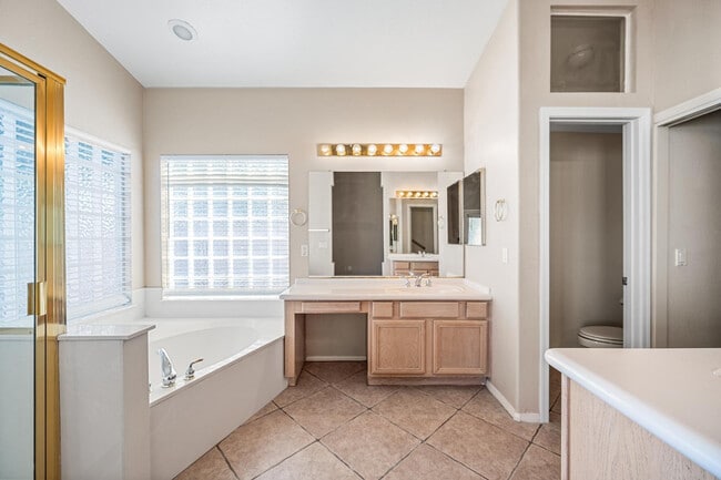 Building Photo - 20717 N 59th Dr