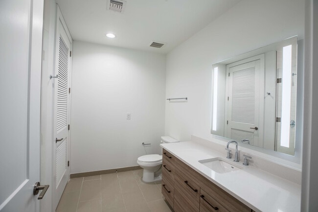 C Floorplan Vanity - St. Andrie