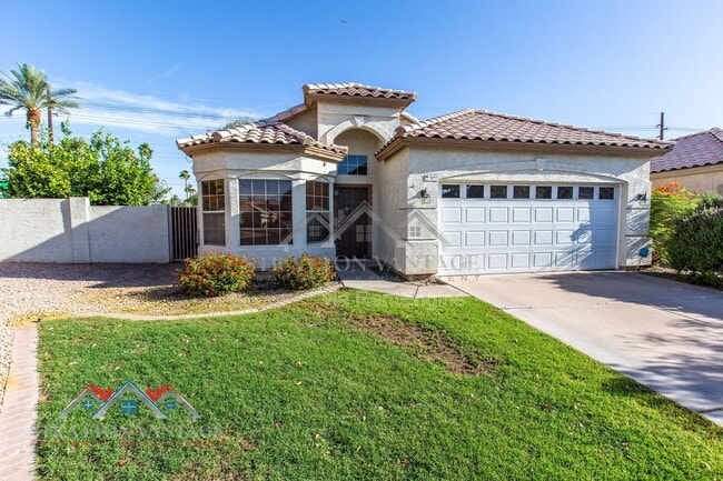 Building Photo - 1891 E Brentrup Dr