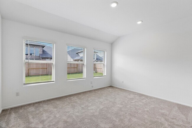 Building Photo - 31546 Beacon Cove Trl