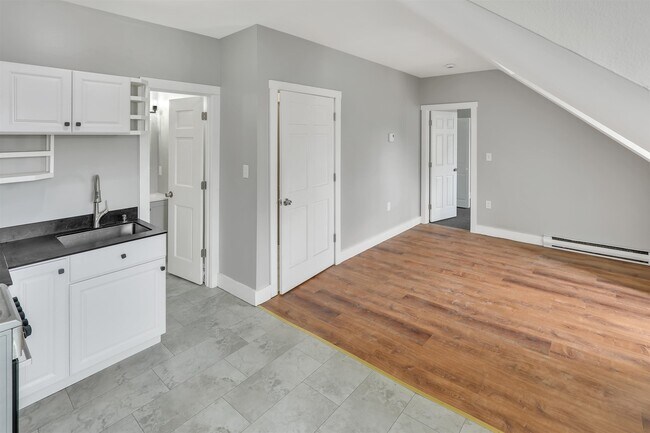 Building Photo - 3279 US-3