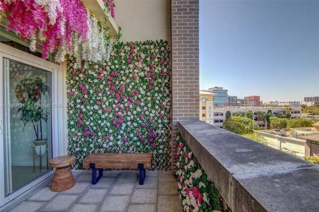 Building Photo - 3250 NE 1st Ave