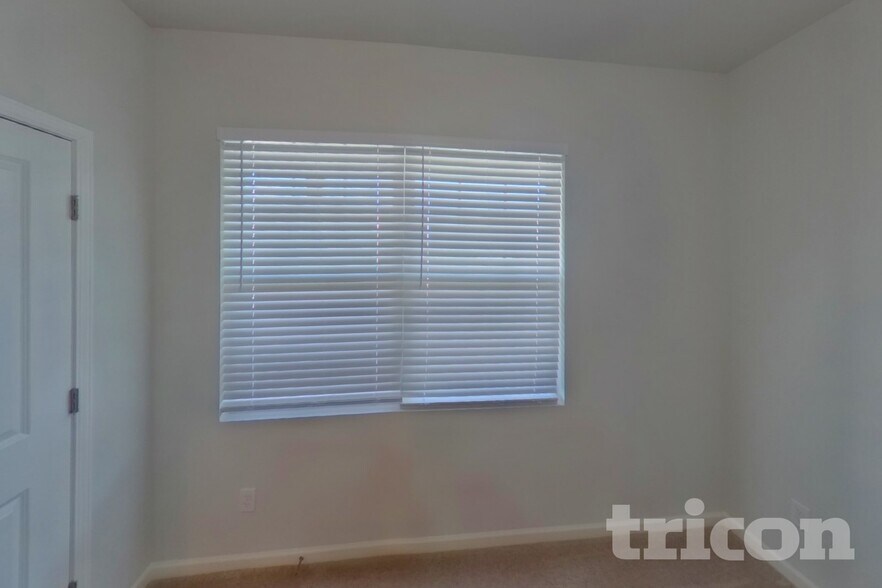 Building Photo - 4633 Marcus Venture Pl