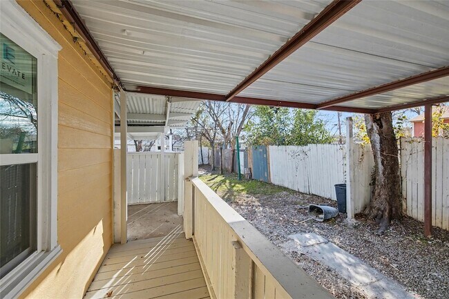 Building Photo - 4220 Ramey Ave