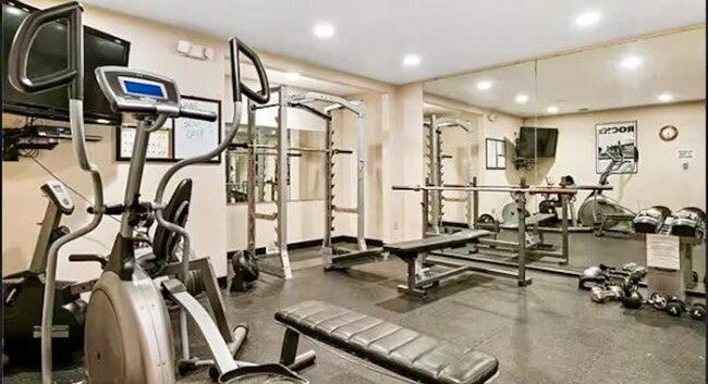 Shared gym - 10926 Bluffside Dr