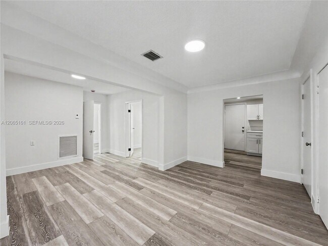 Building Photo - 228 NW 39th St