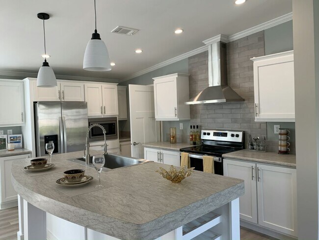Building Photo - 4989 Coquina Crossing Dr