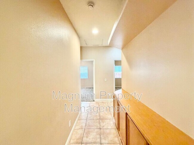 Building Photo - 37961 Veranda Way