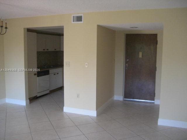 Building Photo - 9022 SW 123rd Ct