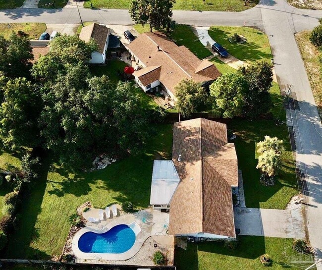 Building Photo - 1406 Rancho Villa Dr