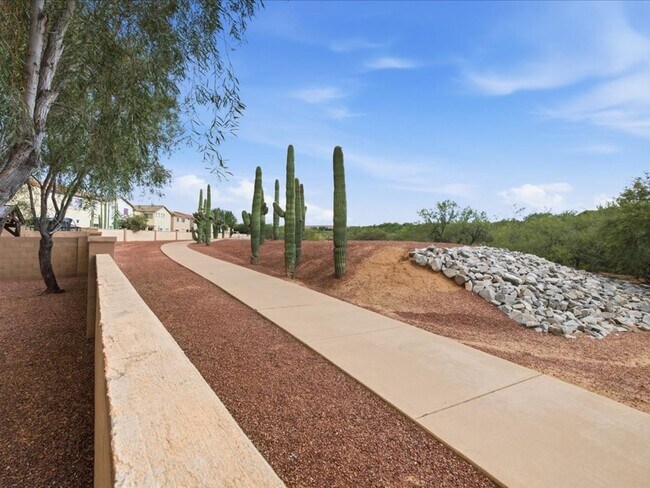 Building Photo - 14252 South Avenida Zumba