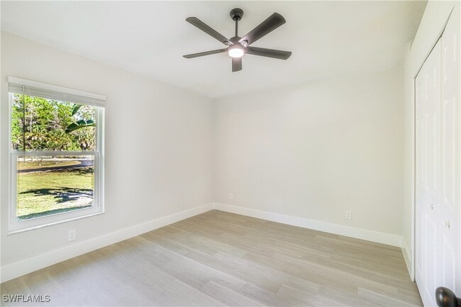 Building Photo - 390 20th Ave NW