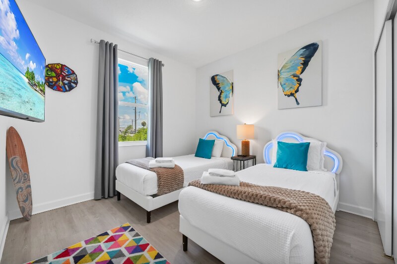 Building Photo - 312 Famagusta Dr